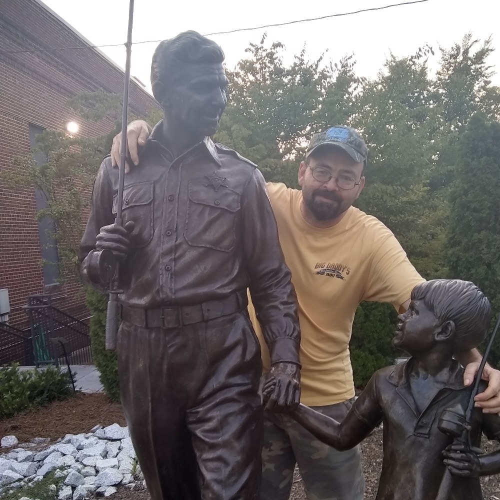 Meet your Posher, Kenneth